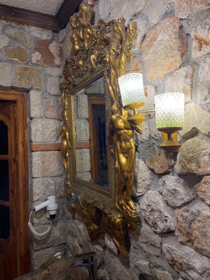 Solomon&Sons Hotel Dhërmi Kültér fotó